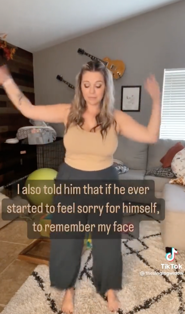 Tiktoker se hace viral por bailar mientas cuenta cómo mataron a su esposo