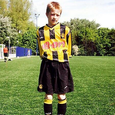 Marco Reus en su infancia con los colores del Borussia Dortmund